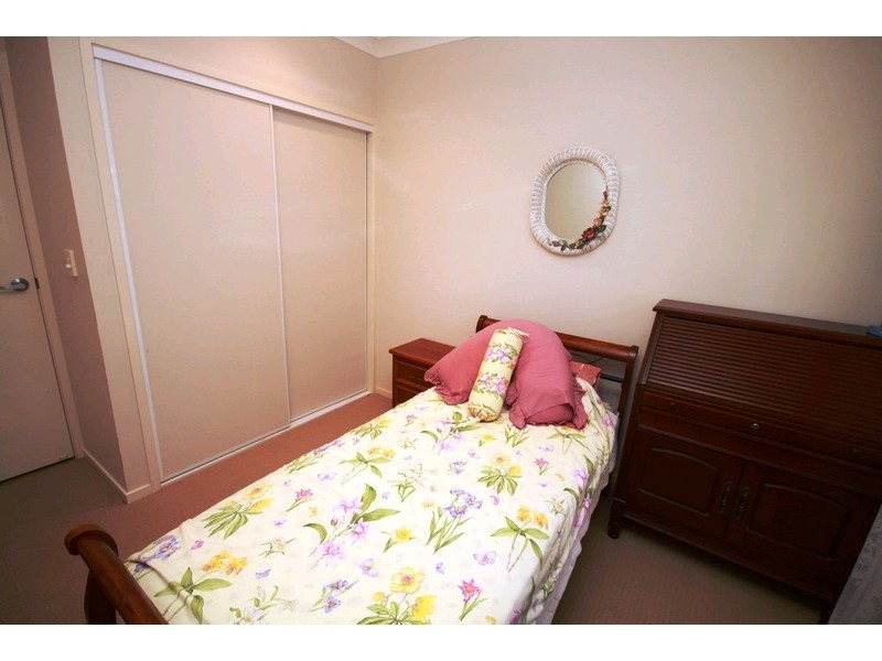 8/67 Glasshouse Circuit, Kallangur QLD 4503