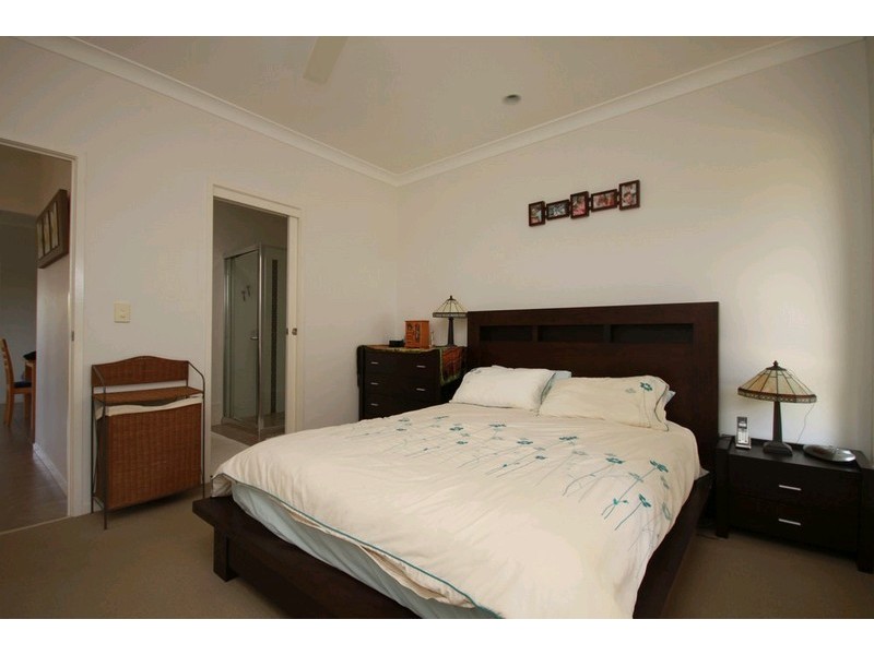24 Clarence Street, Murrumba Downs QLD 4503