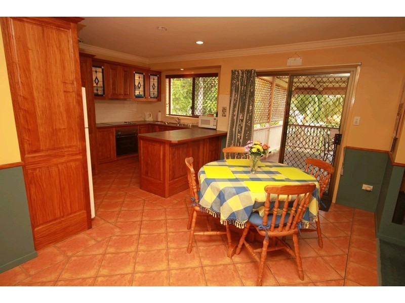 3 Carla  Ct, Kallangur QLD 4503