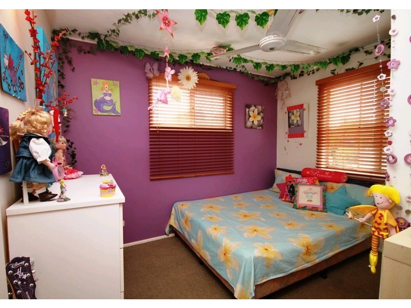 52 Ladybird Street, Kallangur QLD 4503