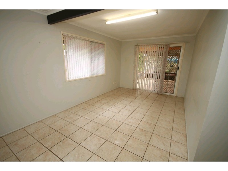 72 Ann Street, Kallangur QLD 4503