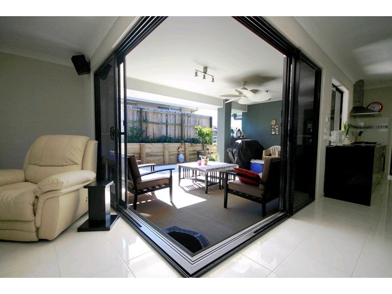 15 Marasco Court, Dakabin QLD 4503