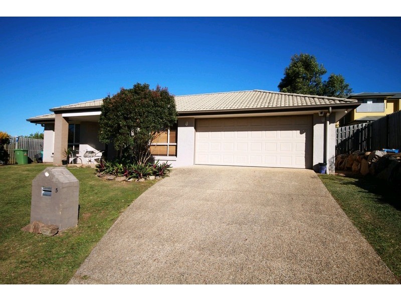 5 Swordgrass Court, Kallangur QLD 4503
