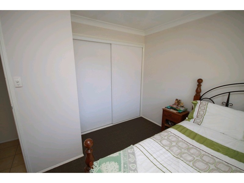 4 Roseann Street, Kallangur QLD 4503