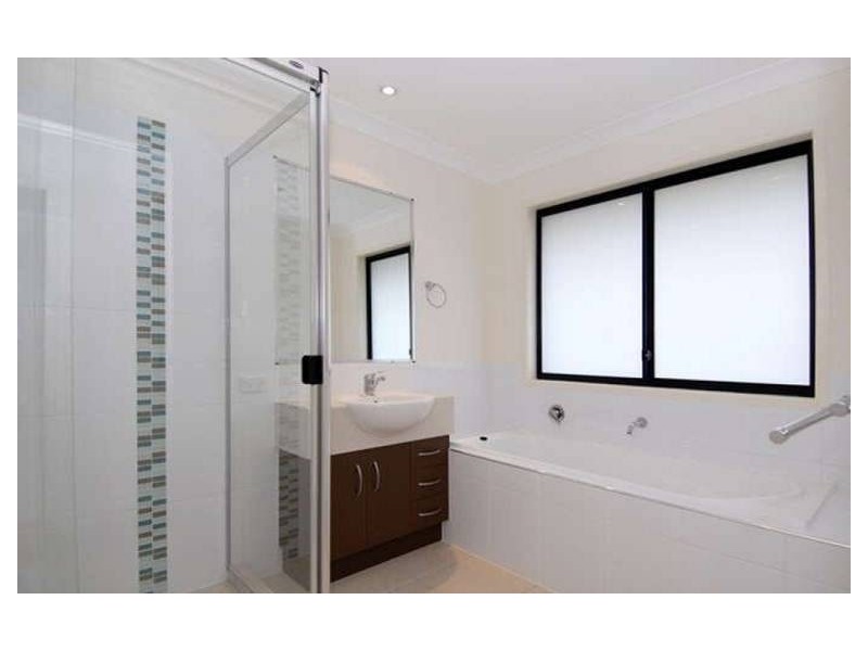 7 Waterway Crescent, Murrumba Downs QLD 4503