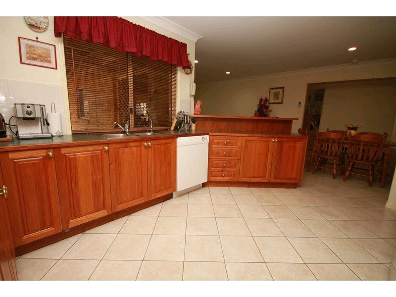 14 Surround Street, Dakabin QLD 4503