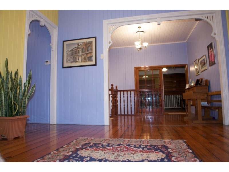 183 Riding Road, Balmoral QLD 4171