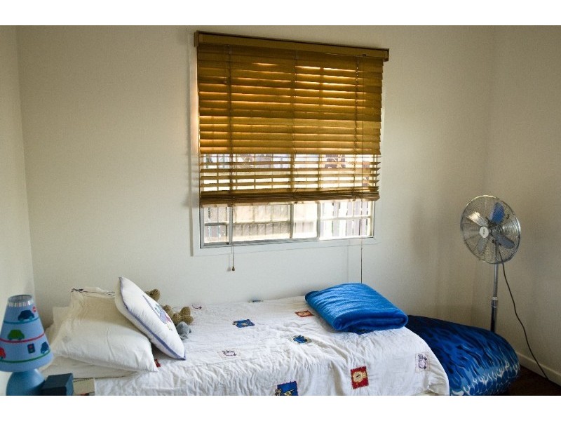 8 Aloomba Street, Balmoral QLD 4171