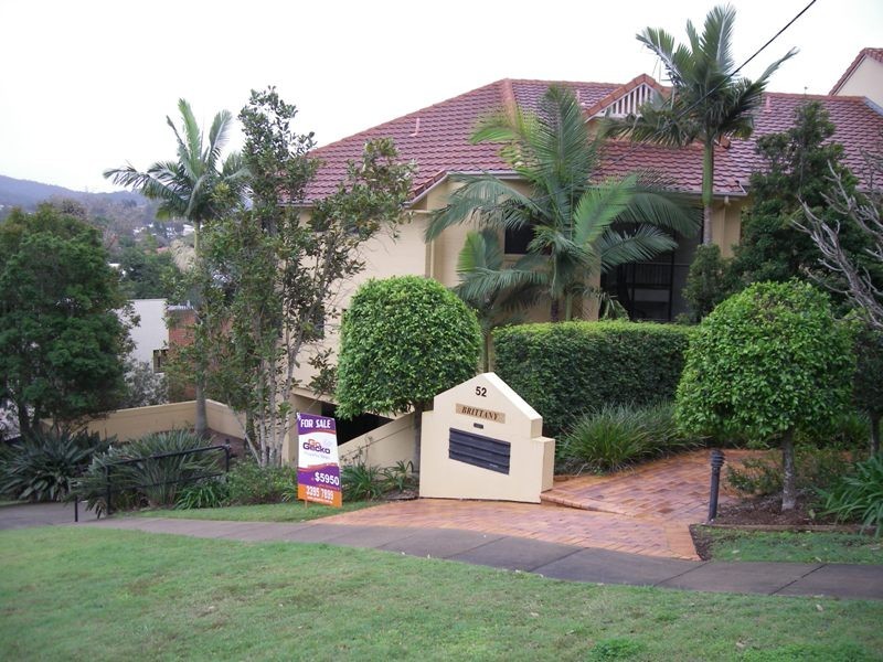 1/52 Bishop Street, St Lucia QLD 4067