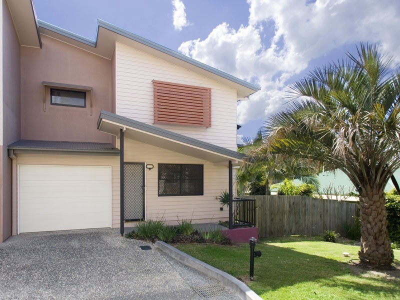 8/16 Rogoona Street, Morningside QLD 4170