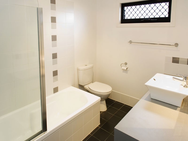 8/16 Rogoona Street, Morningside QLD 4170