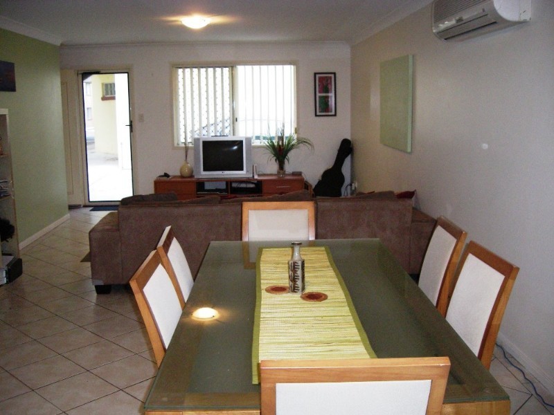 3/253 Cavendish Road, Coorparoo QLD 4151