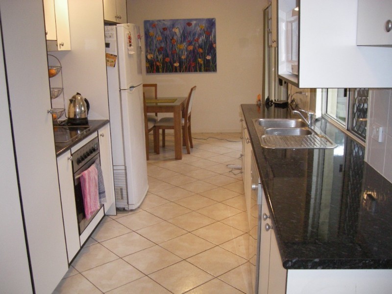 3/253 Cavendish Road, Coorparoo QLD 4151