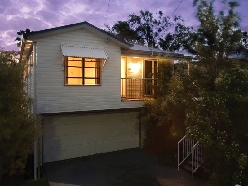 75 Bridgewater Street, Morningside QLD 4170