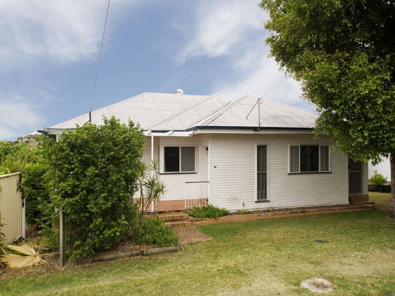 55 Domitia Avenue, Seven Hills QLD 4170