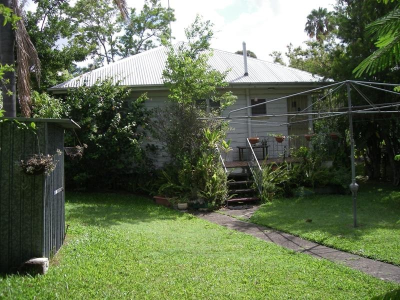 30 Burrai Street, Morningside QLD 4170