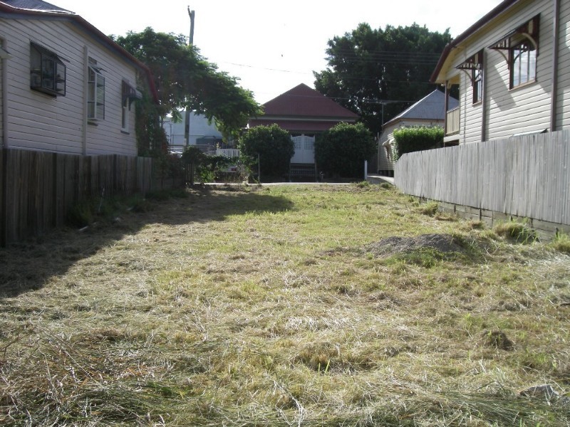 24 Sword Street, Woolloongabba QLD 4102