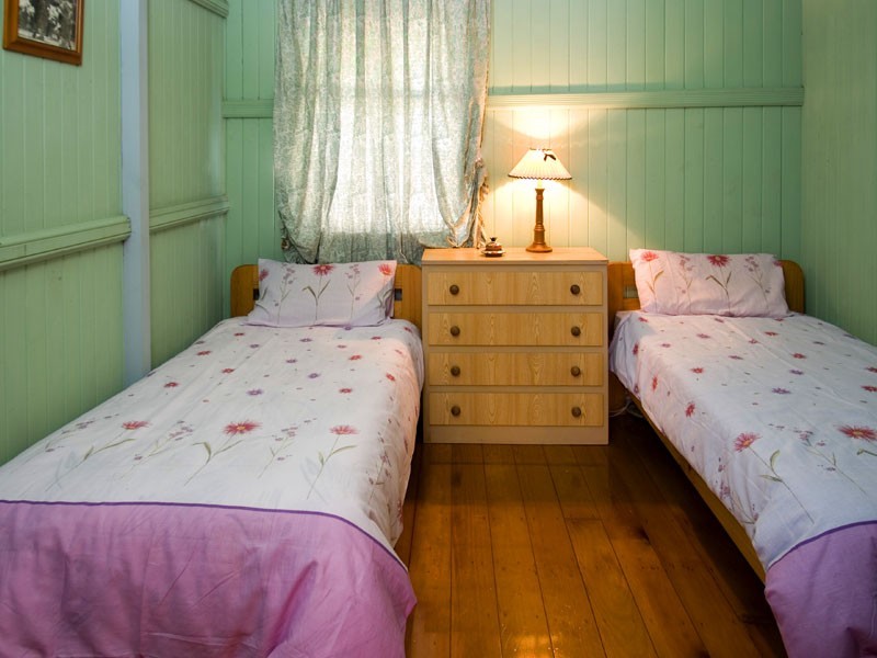 25 Deshon Street, Woolloongabba QLD 4102