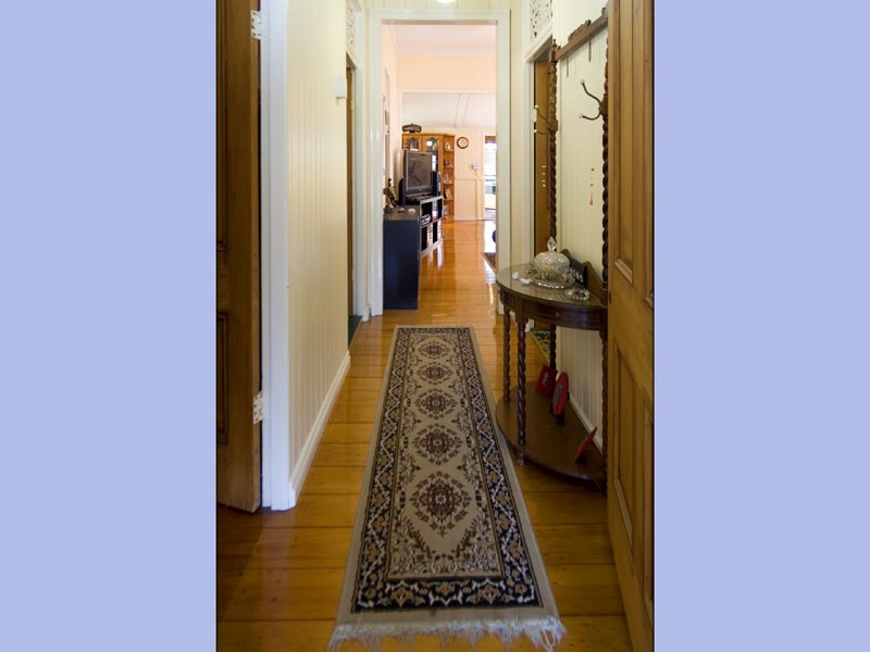 25 Deshon Street, Woolloongabba QLD 4102