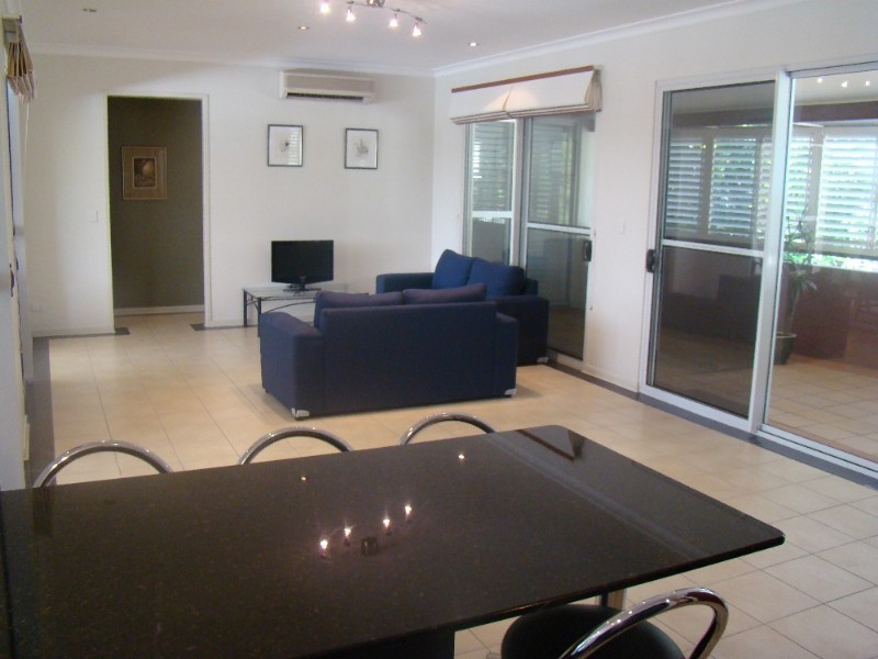 3/3 Indooroopilly Street, Dutton Park QLD 4102