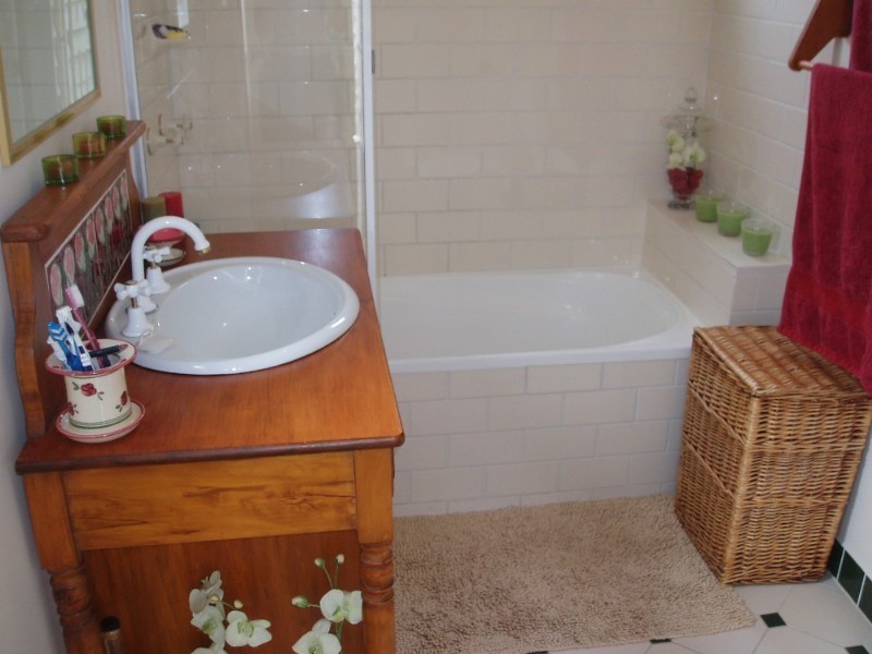 45 Moore Street, Morningside QLD 4170