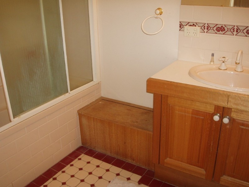 116 Fifth Avenue, Balmoral QLD 4171