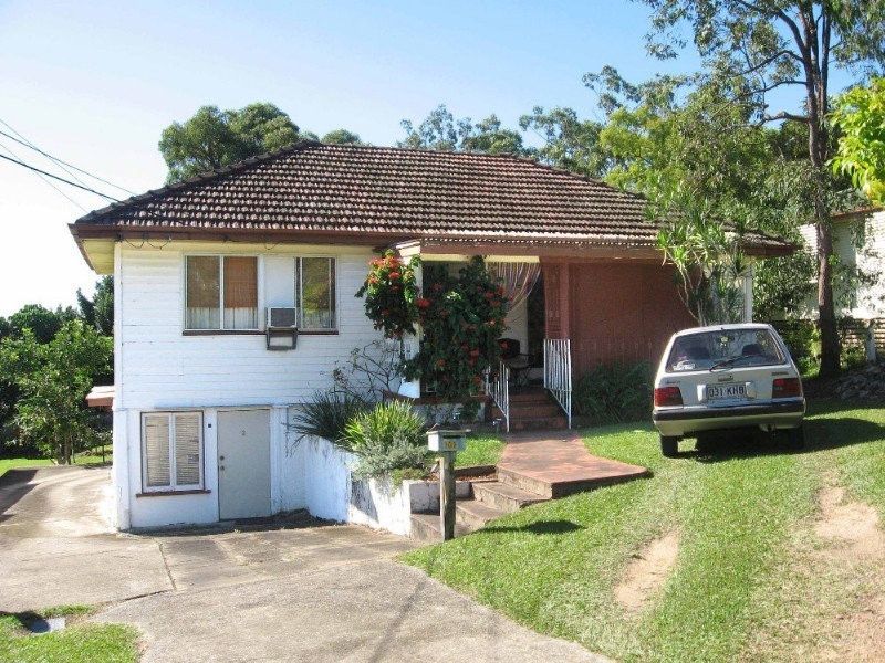 102 Foxton Street, Morningside QLD 4170