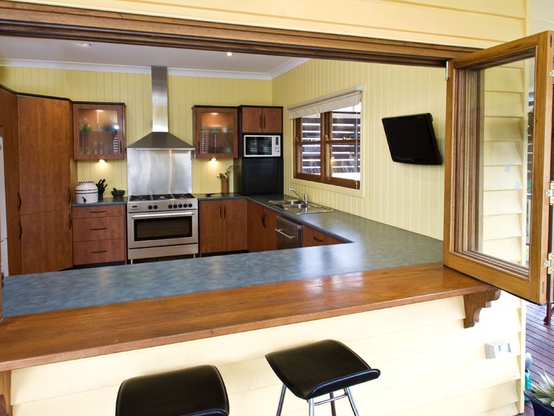 15 Park Street, Hawthorne QLD 4171