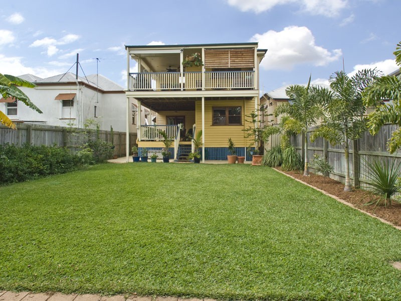 15 Park Street, Hawthorne QLD 4171