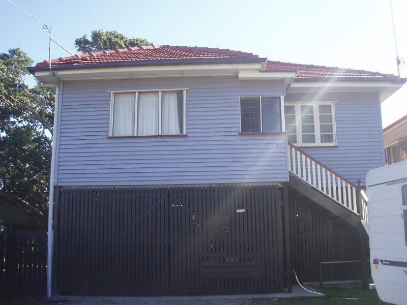 57 Gladstone Street, Coorparoo QLD 4151