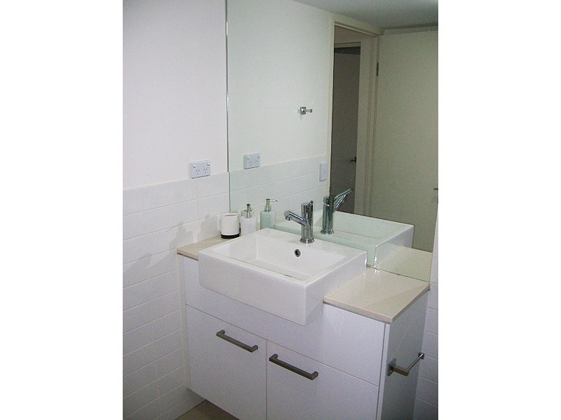 350/803 Stanley Street, Woolloongabba QLD 4102