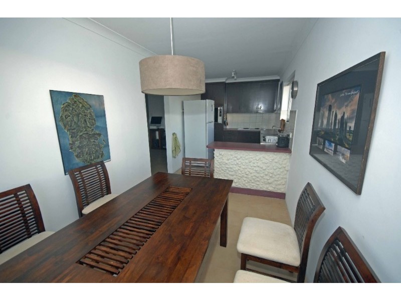 8/10 Rogoona Street, Morningside QLD 4170