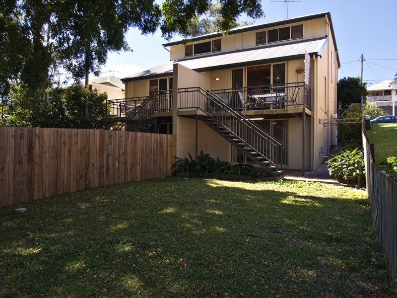 35 Kingsbury Street, Norman Park QLD 4170