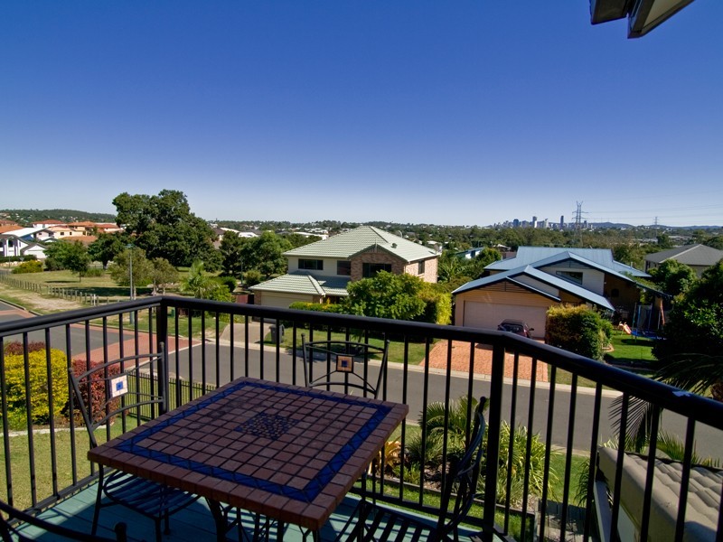 11 Redrock Street, Murarrie QLD 4172