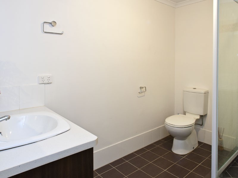 2/45 Mcilwraith Avenue, Norman Park QLD 4170