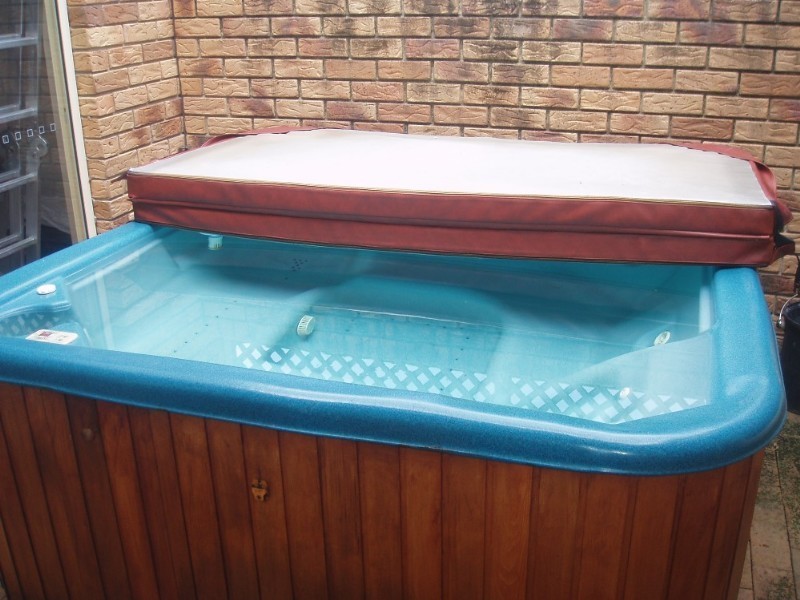 25 Cedar Street, Cannon Hill QLD 4170