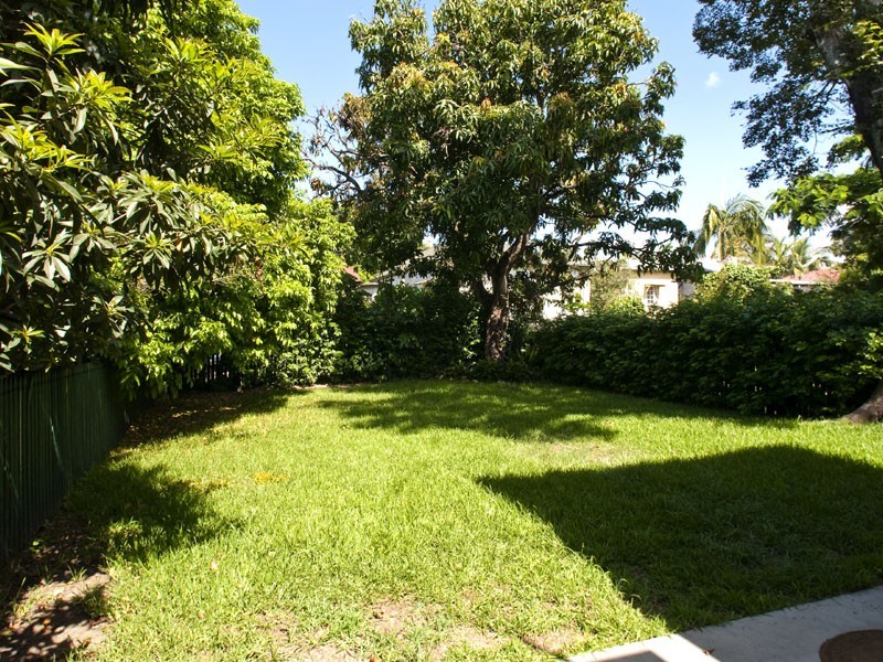 45 Geelong Street, East Brisbane QLD 4169