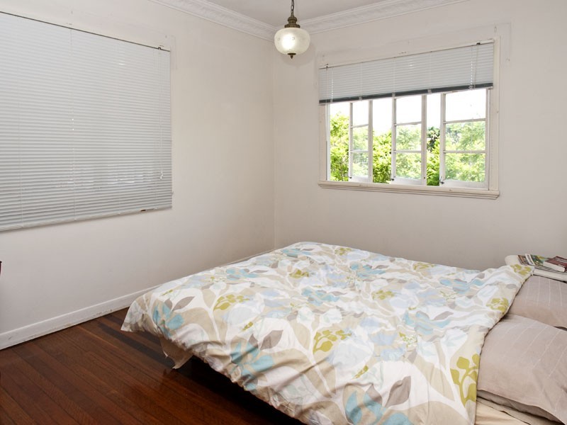 57 D’Arcy Road, Seven Hills QLD 4170