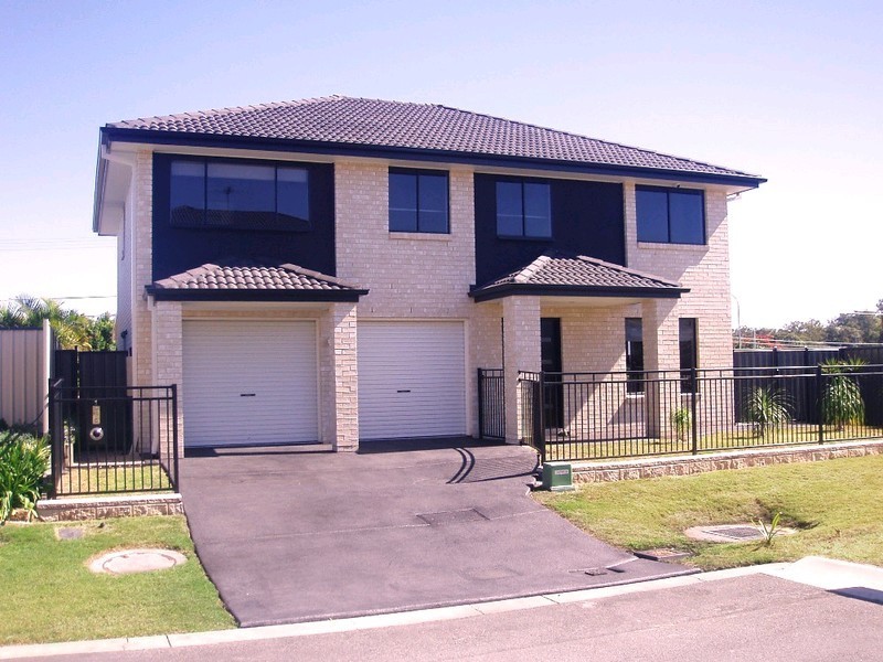 1 Village Circuit, Murarrie QLD 4172