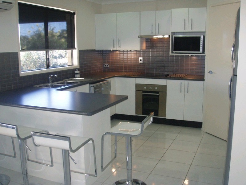 1 Village Circuit, Murarrie QLD 4172
