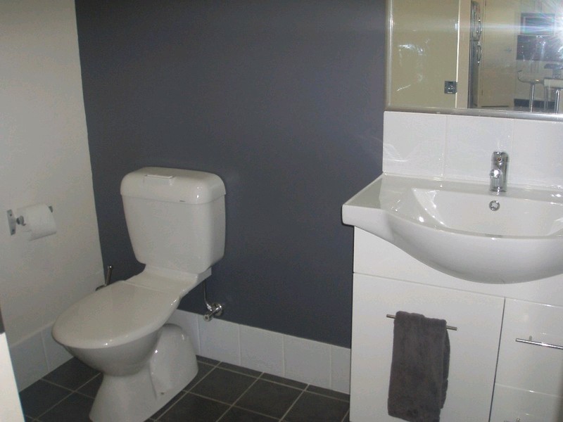 1 Village Circuit, Murarrie QLD 4172