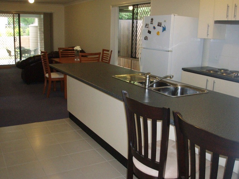 43 Junction Road, Morningside QLD 4170