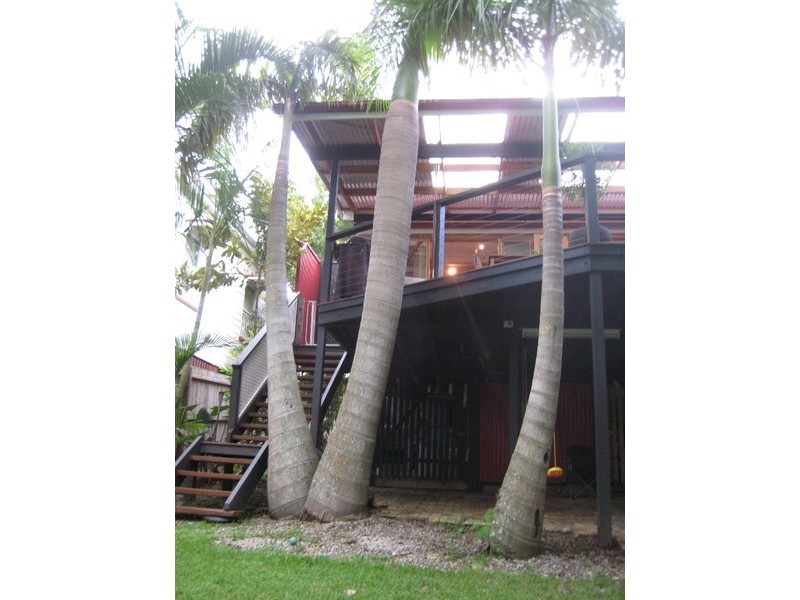 99 Pembroke Road, Coorparoo QLD 4151