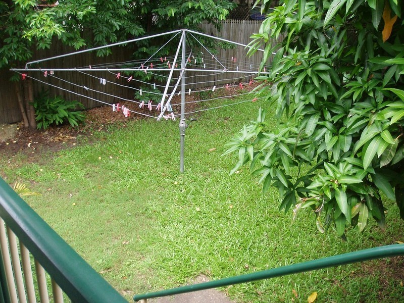 9 Mossgrove Street, Woolloongabba QLD 4102