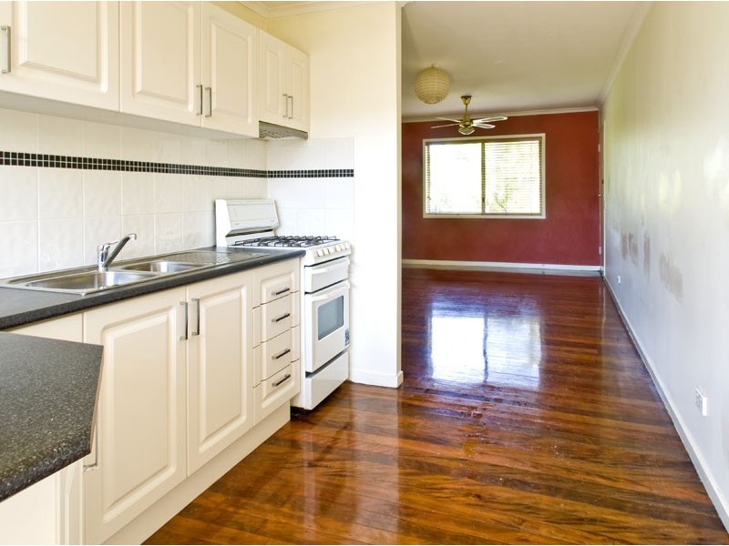 4/39 Barton Road, Hawthorne QLD 4171