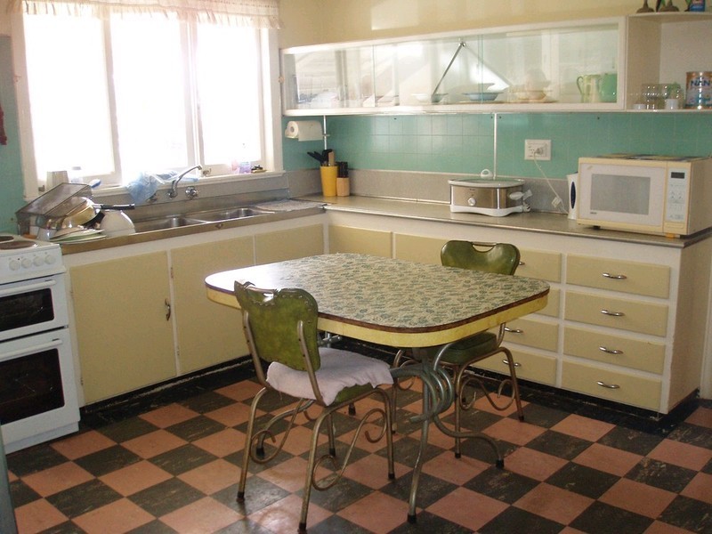 350 Richmond Road, Cannon Hill QLD 4170