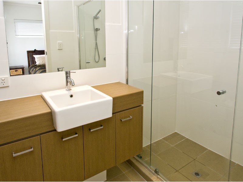 1/23 Burrai Street, Morningside QLD 4170