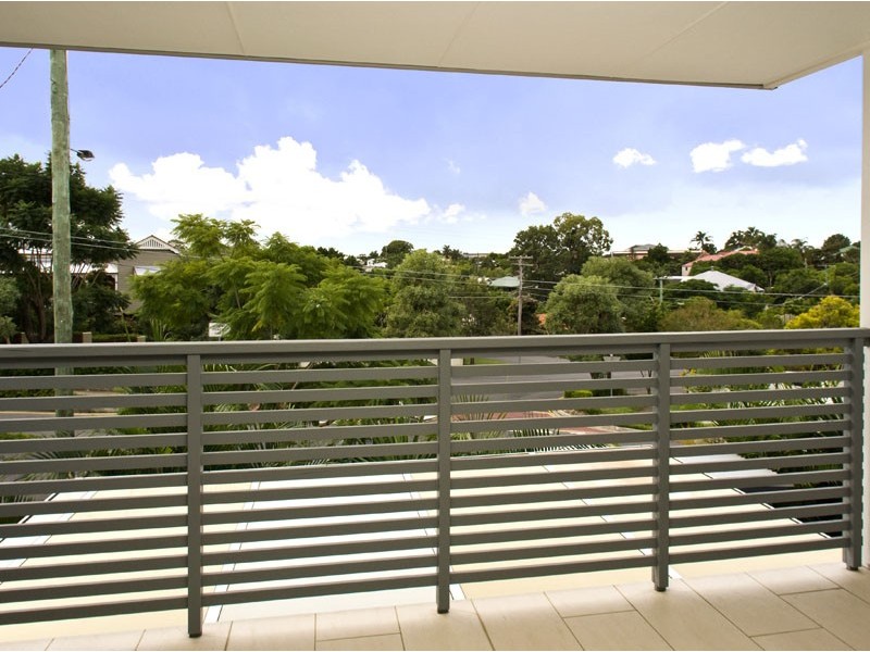 1/23 Burrai Street, Morningside QLD 4170