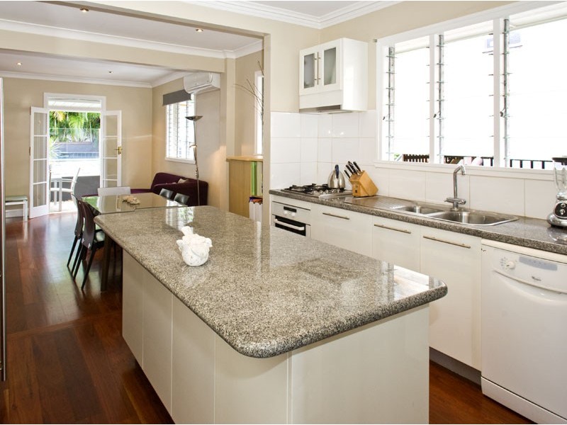 31 Asquith Street, Morningside QLD 4170