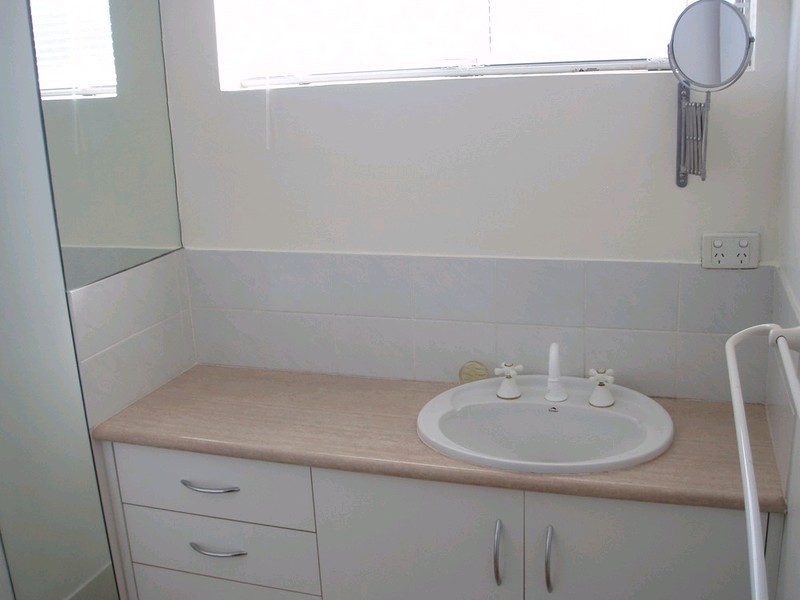 6/172 Norman Avenue, Norman Park QLD 4170